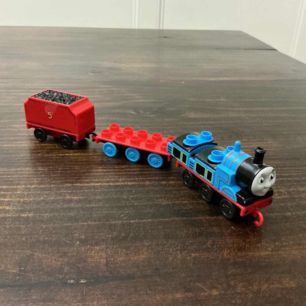 Thomas the Tank Engine Mega Bloks Train Set with Flatbed and Coal Tender 5